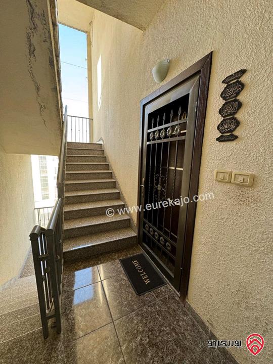 شقة مساحة 127م طابق ثالث للبيع في عمان - جبل الزهور بالقرب من مسجد خليل السالم 