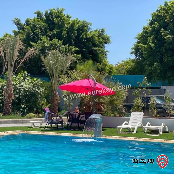 مزرعة مساحة الأرض 1560م والبناء 300م للبيع في البحر الميت - جوفة الكفرين