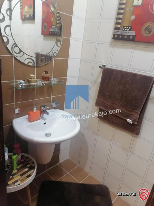 شقة أرضية فاخرة للبيع في عمان - خلدا مساحة 182م مع ترس 30م تشطيب سوبر ديلوكس