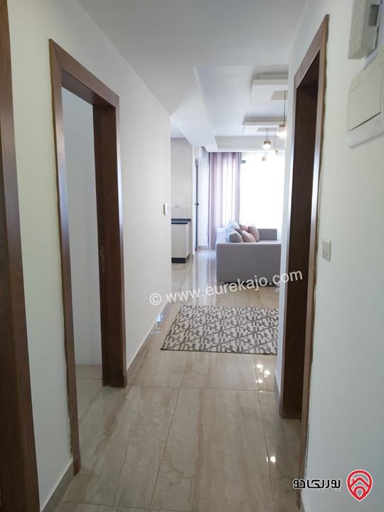 شقة فاخرة مفروشة طابق ثالث مساحة 140م للايجار في عمان - تلاع العلي