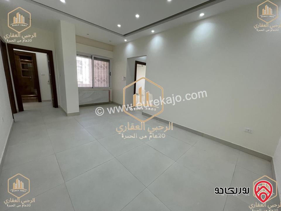 شقة طابق ثاني مساحة 190م للايجار في عمان - الرابية