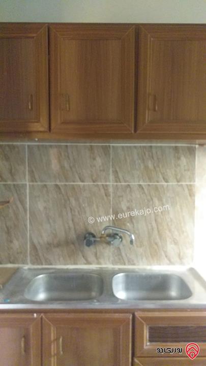 شقة طابق ثاني مساحة 42م على القوشان للبيع في اربد - حواره