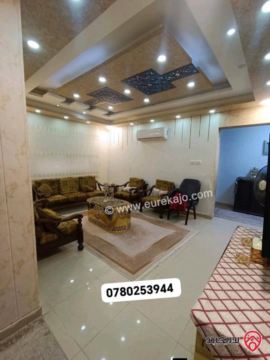 شقة طابق أرضي مساحة 159م للبيع في اربد - الحي الشرقي