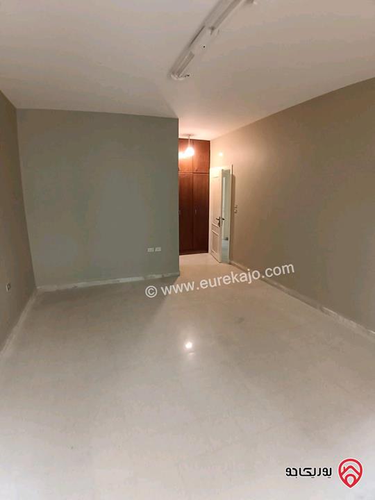 شقة طابق أول مساحة 150م للايجار في عمان - ضاحية الرشيد