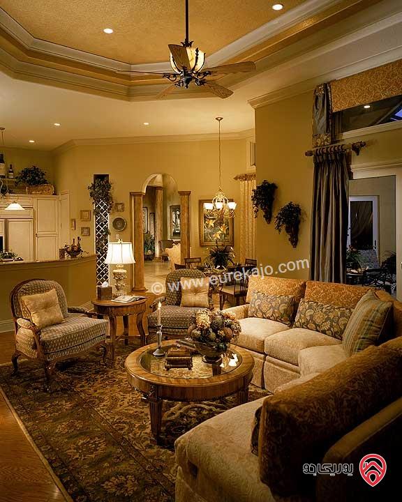 فيلا مساحة الارض1000 متر والبناء 2000 متر للبيع في عمان - دابوق