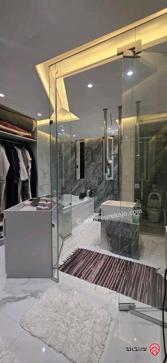 فيلا مساحة 290م على أرض 400م للبيع في عمان - ضاحية الرشيد