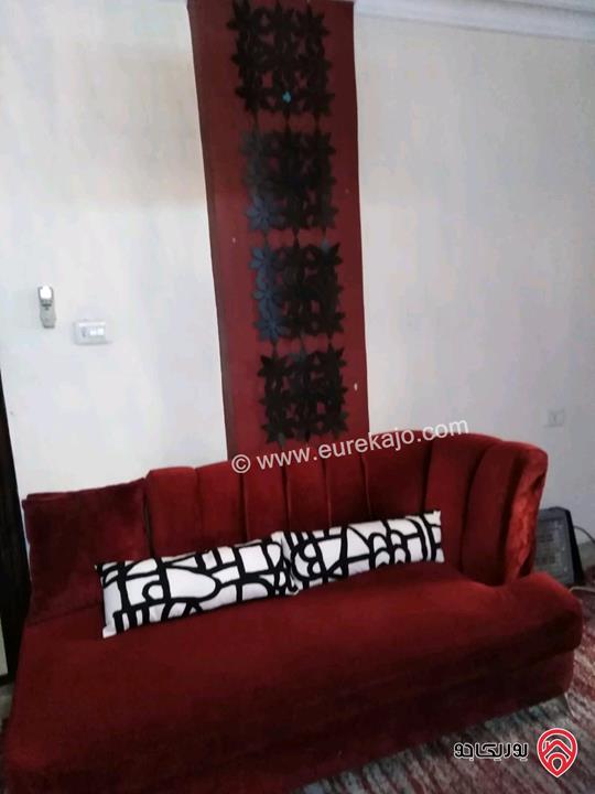 شقة مساحة 75م طابق ثالث مفروشة للايجار في اربد - خلف السيفوي 