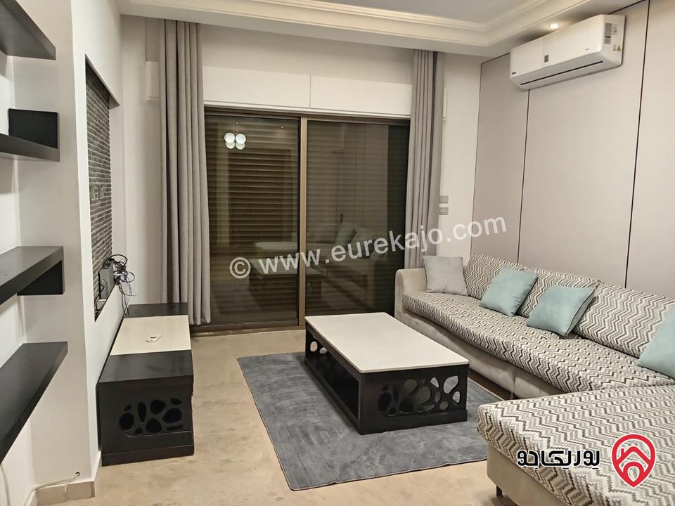 شقة تسوية مساحة 180م داخلي و 200م خارجي مفروشة للايجار في عمان - عبدون