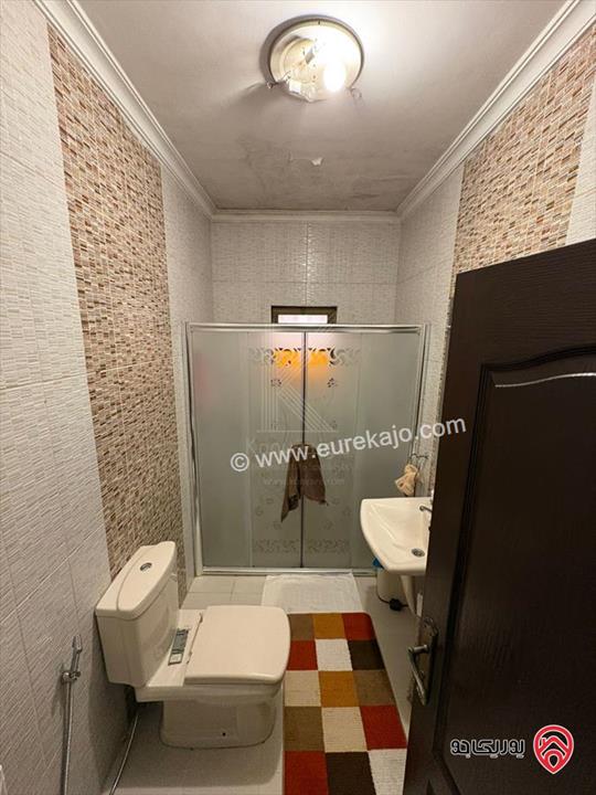 شقة مميزة شبه ارضية مساحة 197م داخلي و 150م خارجي للبيع في عمان - مرج الحمام / الطبقة