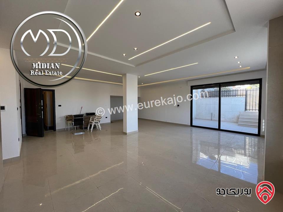 شقة دوبلكس شبه ارضي جديدة للبيع في عمان - الظهير مساحة 250م 4 نوم تشطيبات سوبر ديلوكس بسعر مميز جداً