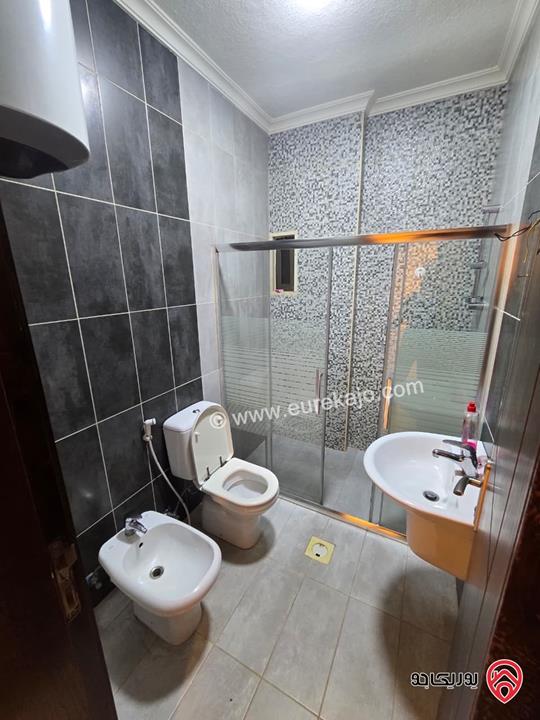 شقة فارغة طابق ثاني مساحة 160م للايجار في عمان - ضاحية الرشيد