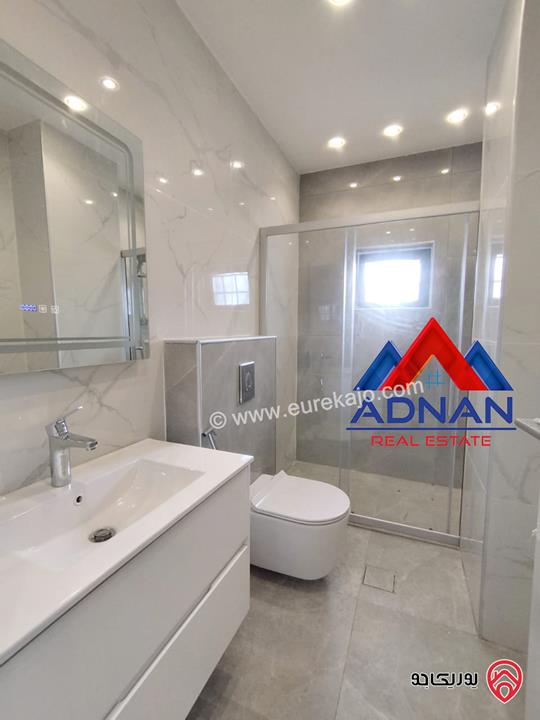 فيلا دوبلكس فارغة مساحة 350م على ارض 500م للإيجار السنوي في عمان - عبدون