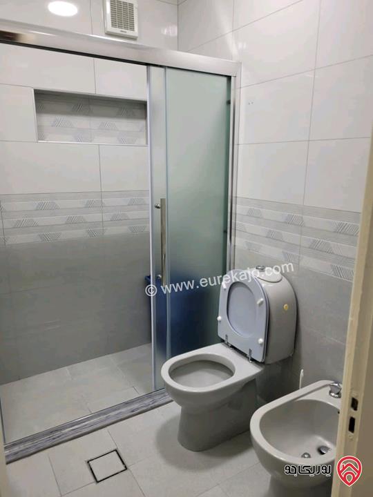 شقة مفروشة طابق اول مساحة 180م للايجار في عمان - الدوار الخامس 