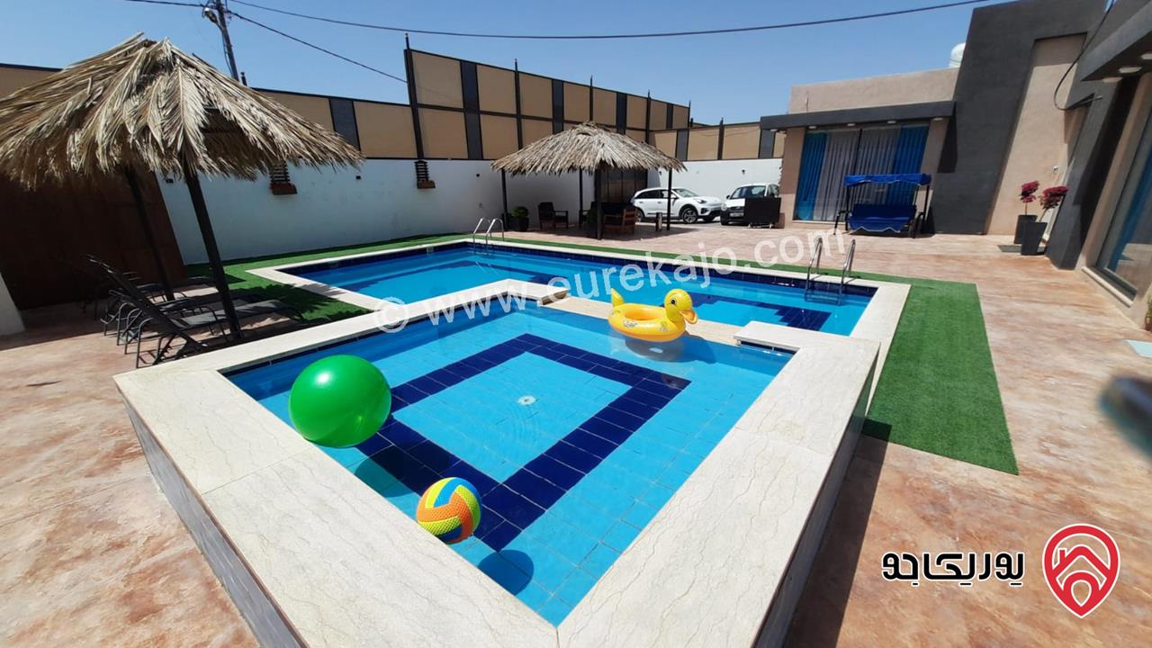 شاليه مساحة الأرض 527م والبناء 122م للبيع في البحر الميت منطقة الجوفة