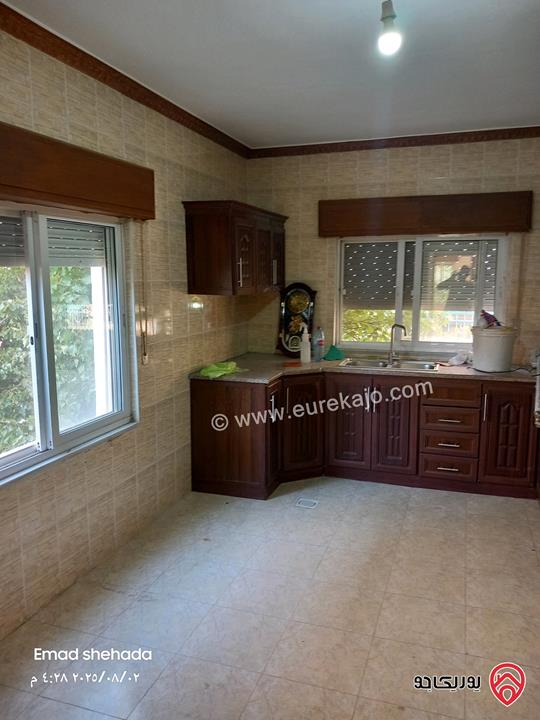 شقة مساحة 100م طابق أول للبيع في عمان - جبل الزهور