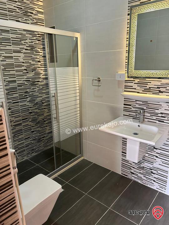 شقة سوبرديلوكس طابق ثالث مساحة 125 متر للبيع في عمان - الدوار السابع