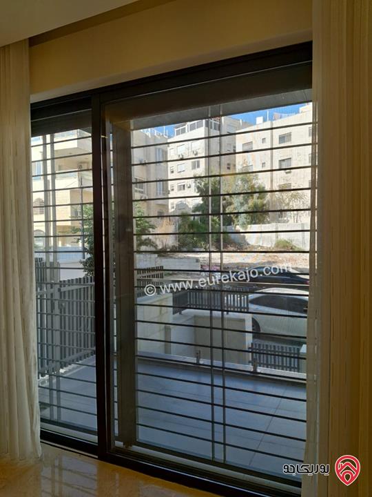 شقة ارضية مفروشة مساحة 170م للايجار في عمان - دير غبار