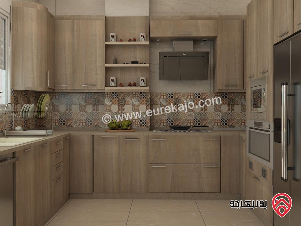 شقة طابق ارضي معلق مساحة 215م داخلي و 150م خارجي للبيع في عمان - شفا بدران