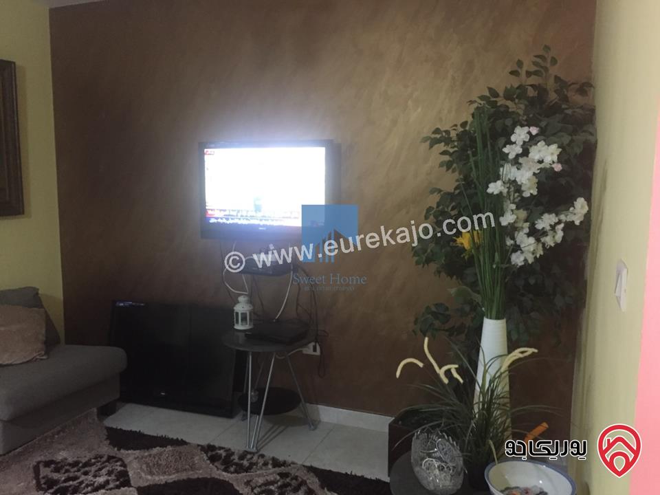 شقة مفروشة طابق ثالث 190م تشطيب سوبر ديلوكس للبيع في عمان - أم السماق