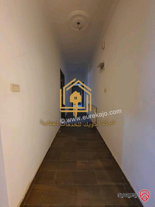 شقة فارغة طابق اول مساحة 260م للإيجار في عمان - السابع 