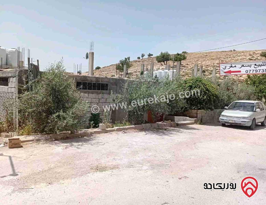 منزل مستقل مساحة 200م على أرض 600م للبيع في عجلون