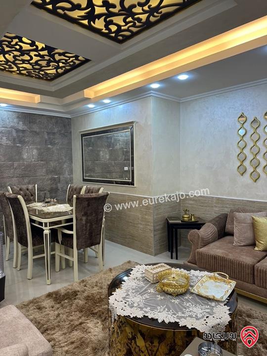 شقة شبه ارضي مساحة 120م داخلي وخارجي 80م للبيع في عمان - شفا بدران