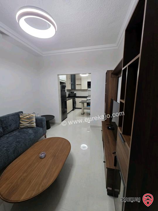 شقة طابق ثاني مساحة 120م للايجار مفروشة في عمان - أم السماق