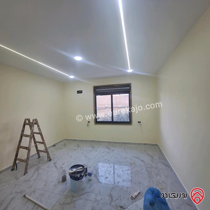 شقق مساحات 125م / 135م / 138م للبيع اقساط بدون بنوك او شركات تمويل في اربد شارع القدس