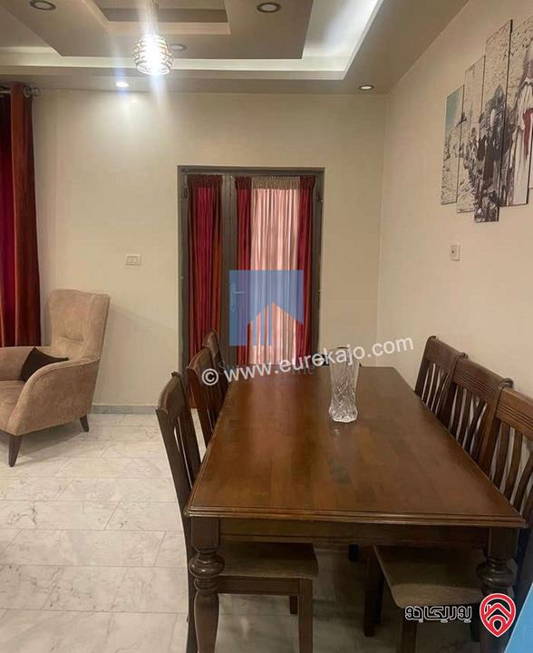 شقة مميزة شبه أرضية مساحة 130م للبيع في عمان - خلدا