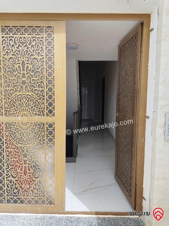 شقة فاخرة طابق أول مساحة 140م للايجار في عمان - الجبيهة