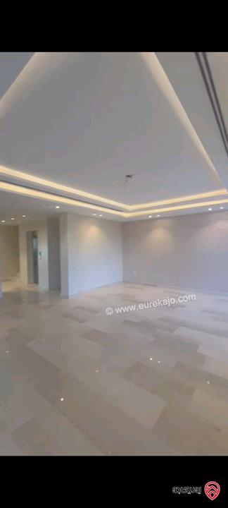 فيلا مساحة 530م على أرض 480م للبيع في عمان - دابوق