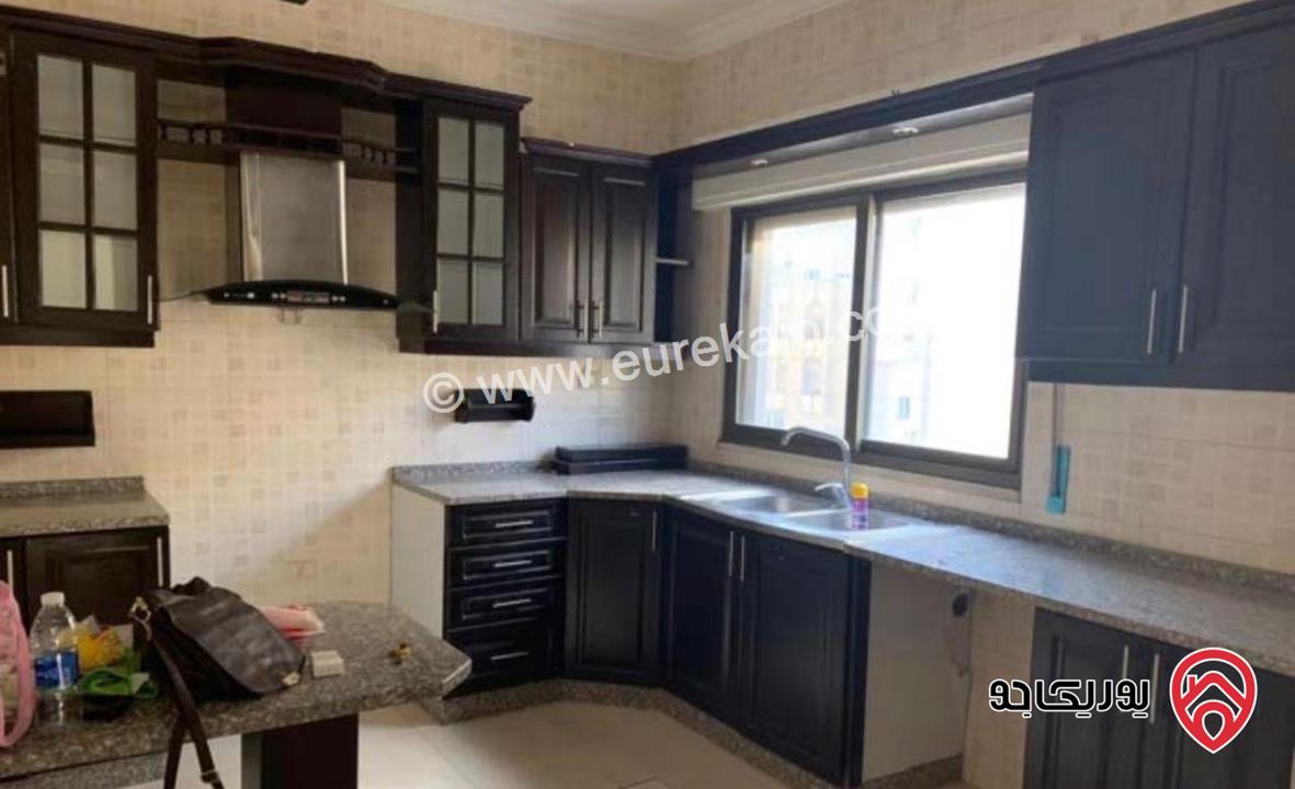 شقة طابق ثالث مساحة 150م للايجار في عمان - الدوار السابع 