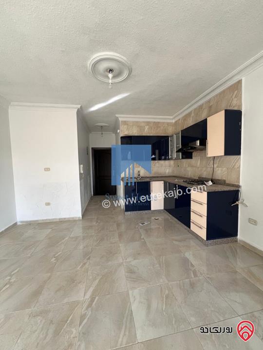 شقة مميزة طابق ثاني 75م تشطيب سوبر ديلوكس للبيع في عمان - الجندويل