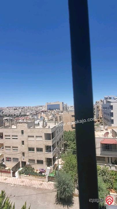 شقة مساحة 176م طابق ثالث للبيع في عمان - ضاحية الرشيد قريبة من شارع الجامعة 