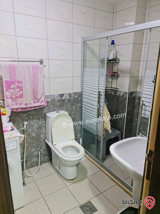 مجمع تجاري مساحة الارض 1570م للبيع في عمان - تلاع العلي