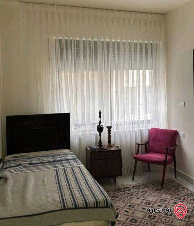 شقة فارغة طابق أول من فيلا مساحة 170م للايجار في عمان - الجندويل