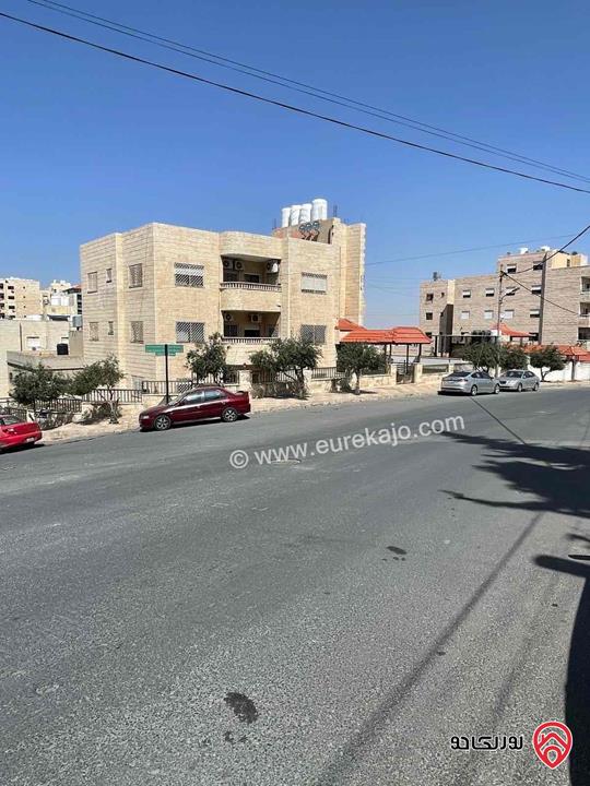 منزل مستقل مساحة 847م على أرض 960م للبيع في عمان - طبربور