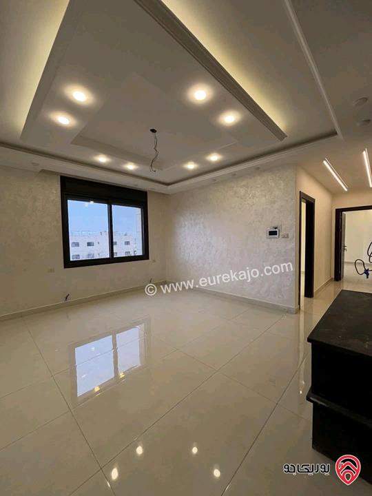 شقة طابق ثاني مساحة 176م للبيع في عمان - شفا بدران