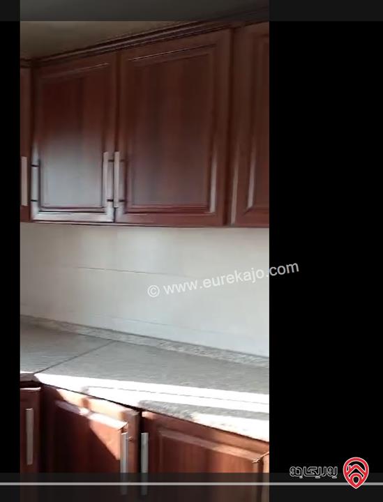 شقة روف مساحة 70م للايجار في عمان - جبل التاج