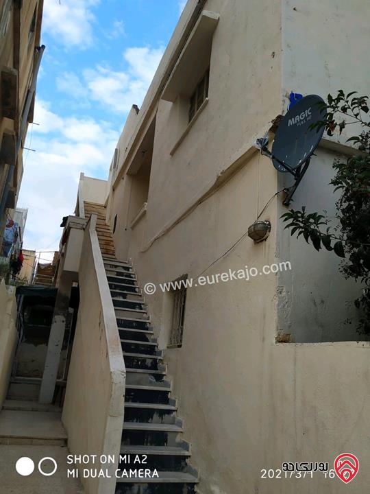 عمارة على أرض 250م للبيع في عمان - جبل النزهة