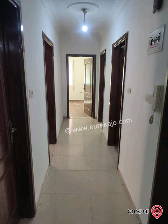 شقة مميزة طابق تسوية مساحة 114م للبيع في عمان - ضاحية الأمير حسن