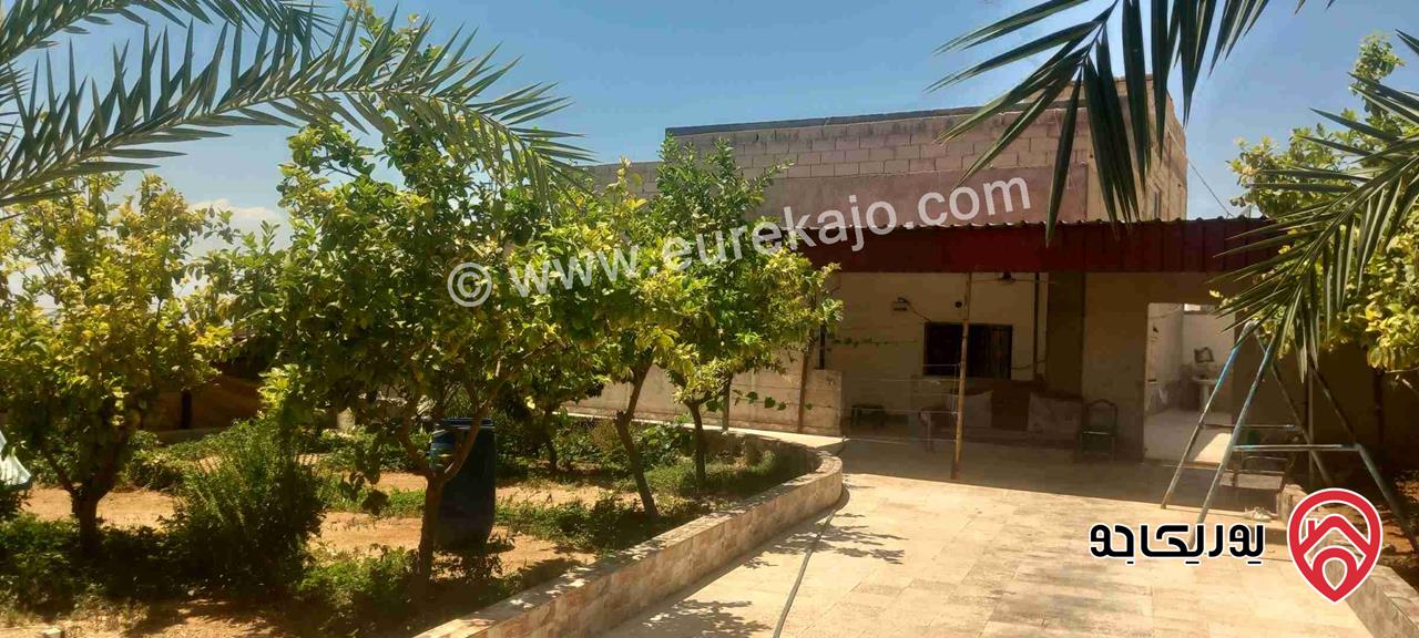بيت مساحة 255م على أرض 850م للبيع في الشونة الجنوبية الجواسرة