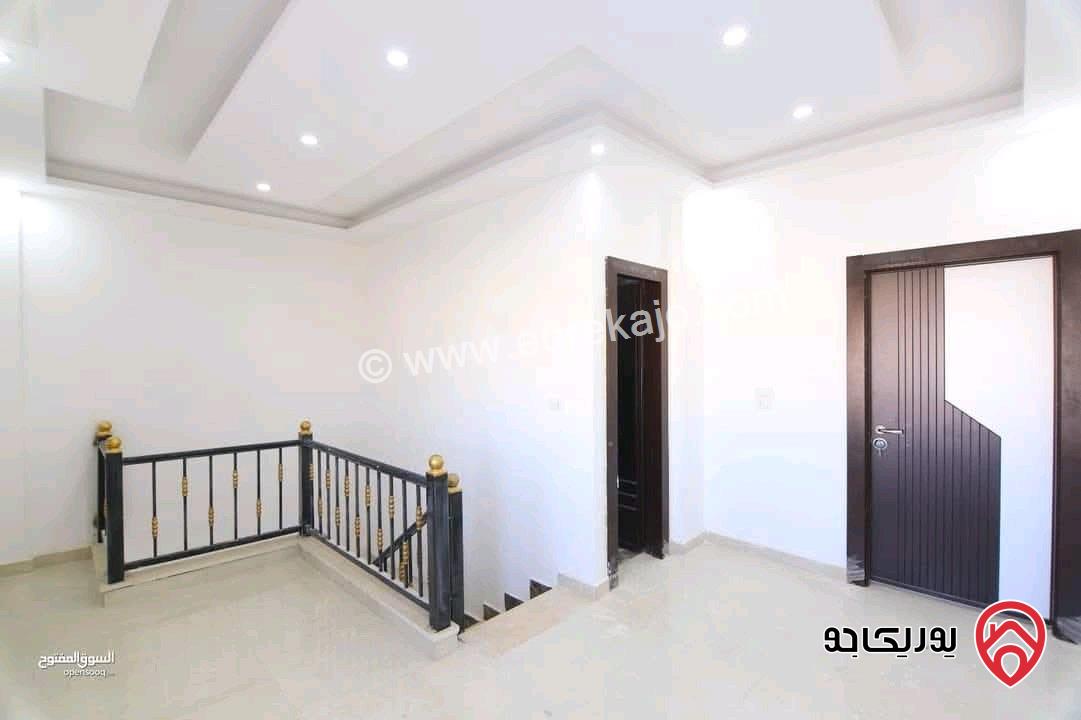 شقة طابق ثالث دوبلكس مساحة 290م للبيع في عمان - الجبيهة