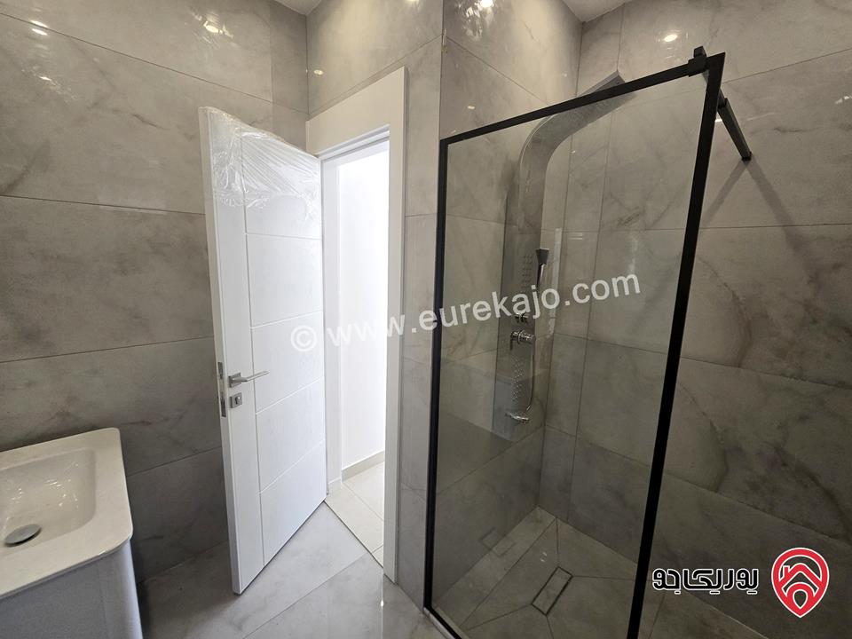 رووف جديد مساحة 100م مطل للإيجار في عمان - عبدون