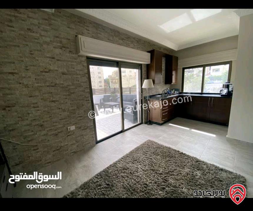 شقة طابق ثالث مع روف مساحة 235متر للبيع في عمان - ضاحية النخيل