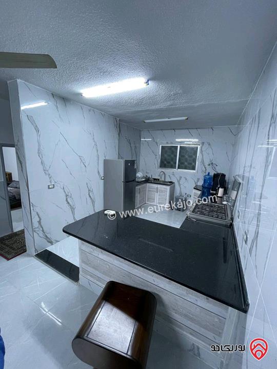 شقه مفروشة طابق ثاني مساحة 120م للايجار في محافظة جرش