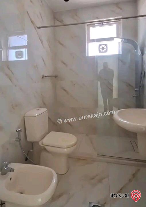 شقة سوبر ديلوكس طابق ثالث مساحة 175متر للايجار في عمان - شفا بدران 