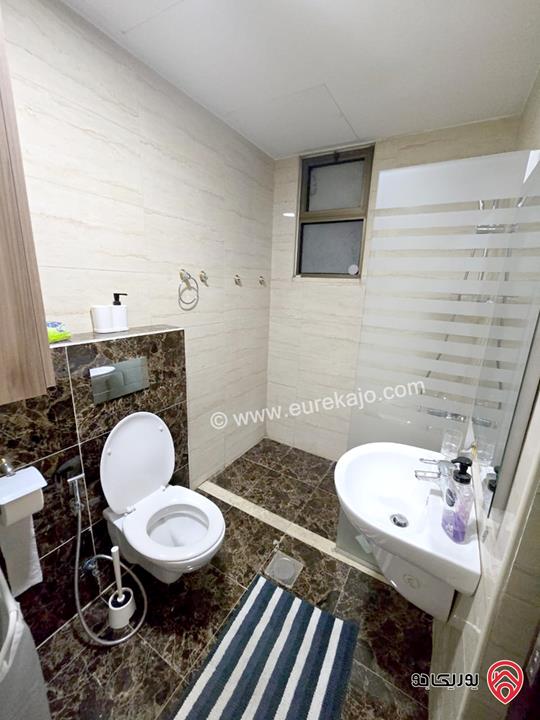 فيلا مستقلة مفروشة بالكامل مع مسبح مساحة البناء 720م على أرض 800م للايجار في عمان - عبدون