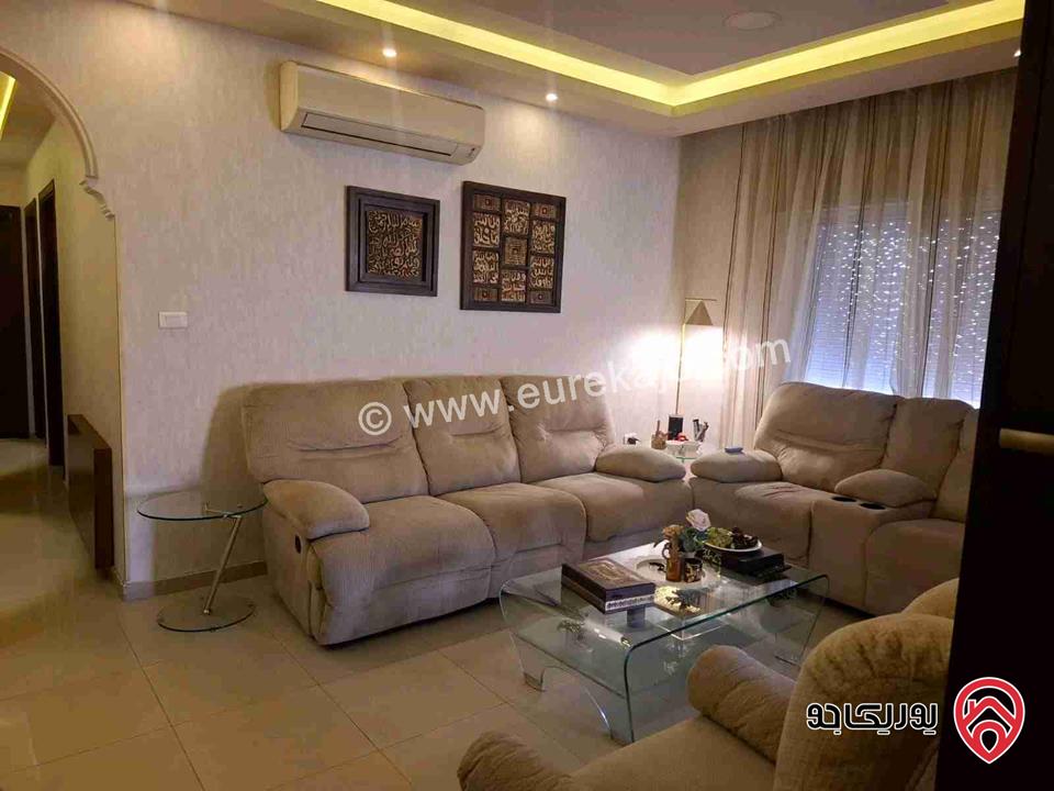 شقة مساحة 150م طابق رابع مع روف للبيع في عمان - ربوة عبدون