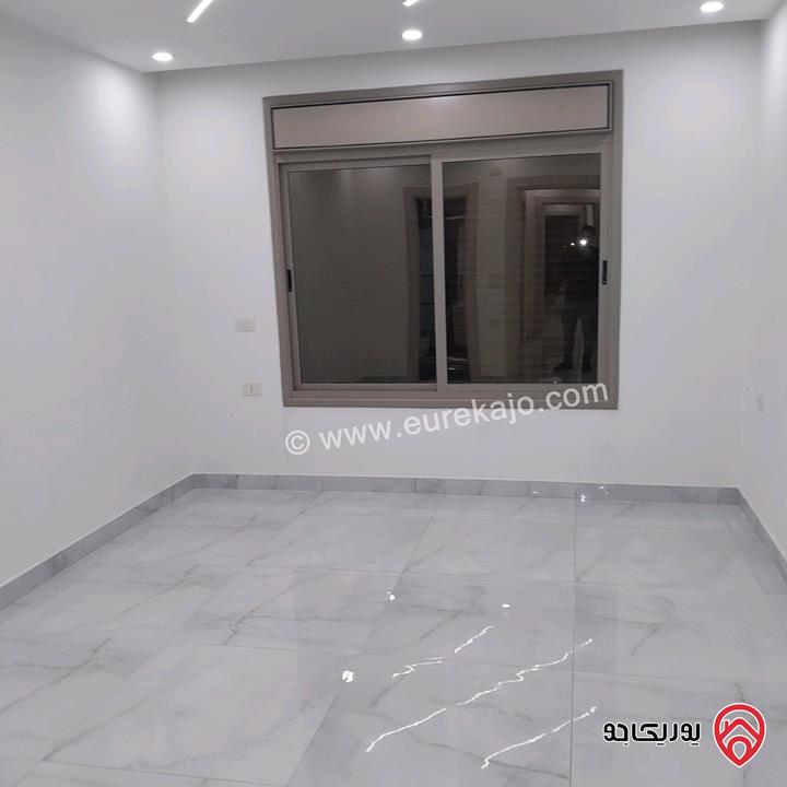 شقة طابق أول مساحة 150 م للايجار فارغ او مفروش في اربد